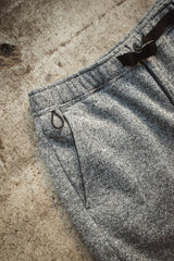 "KNIT FLEECE STRAIGHT PANTS"(ニットフリースストレートパンツ)