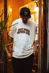 ”HOT SUND NEVER DIE” TEE