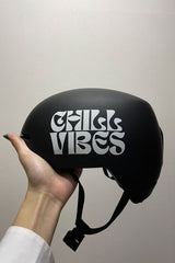 CHILL VIBES カッティングステッカー