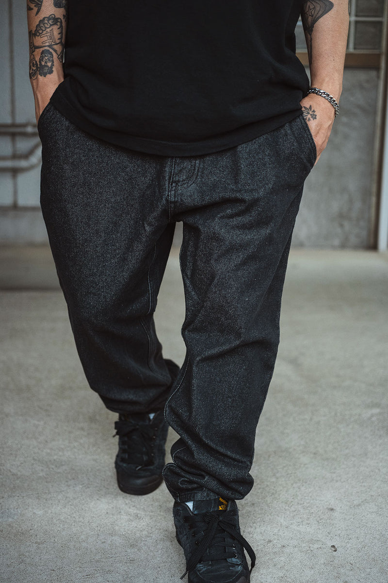 LAYBACK PANTS