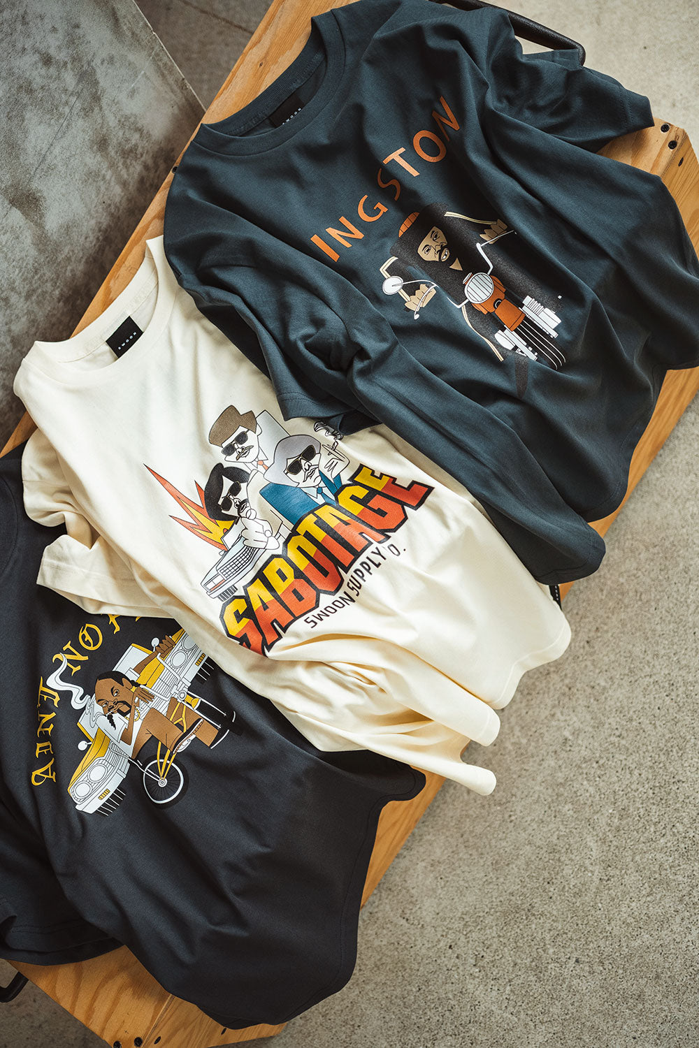 グルダン オンタイム ホストイキタイ Tシャツ KINGSTON