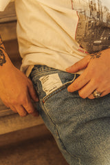 "247 LOOSE STRAIGHT DENIM"